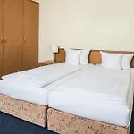 فندق Residenz 4*