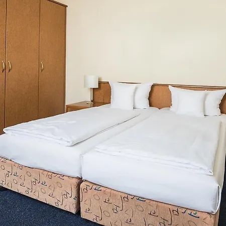 ホテル Residenz 4*